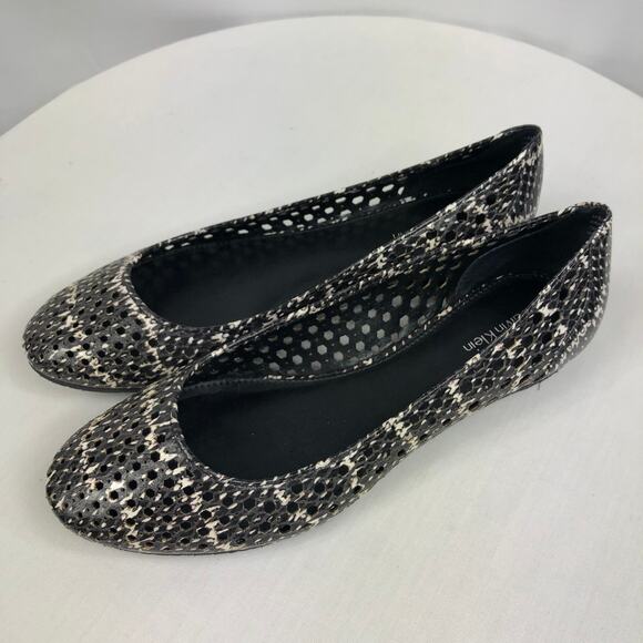 Calvin Klein Saphire Speckled Snake Sz 9M Cream/Black Laser Cut BalletFlat Shoes - Picture 3 of 12